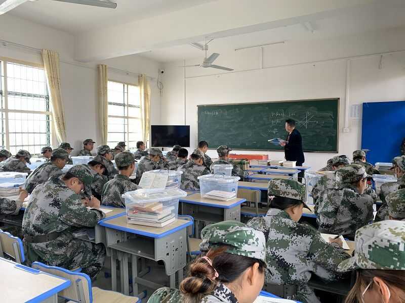 湖南怀化有没有青春叛逆期学校(图2)