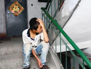 孩子自己离家出走(孩子自己离家出走需要多少时间才能报警)(图1)