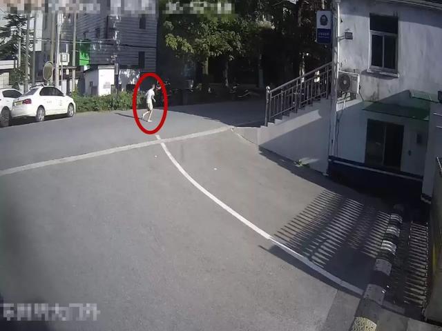孩子被骂到离家出走(孩子被骂离家出走再没回来)(图1)