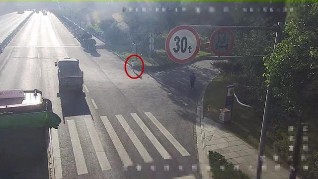 孩子被骂到离家出走(孩子被骂离家出走再没回来)(图2)