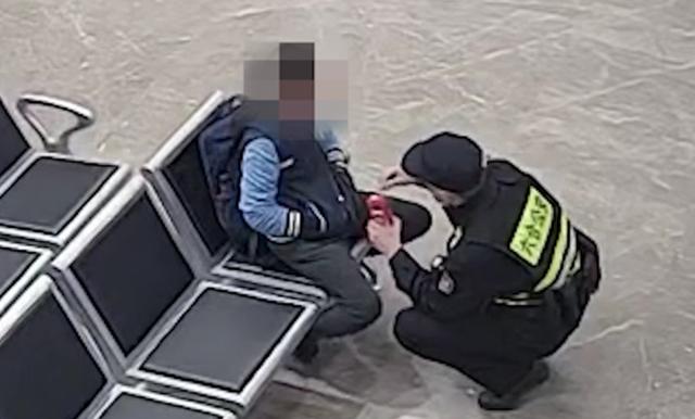 关皓孩子离家出走(离家出走的孩子如何处理)(图4)